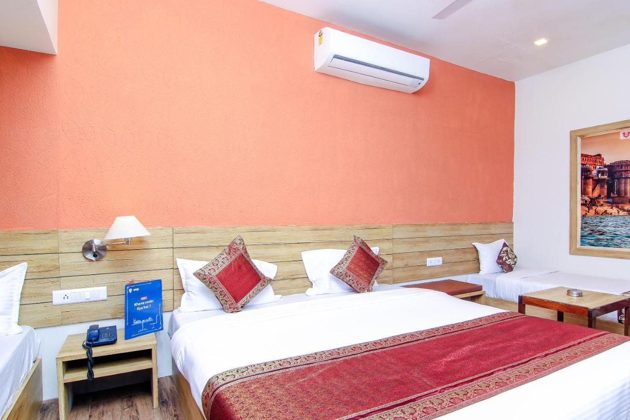 Hotel R B International Varanasi Eksteriør billede
