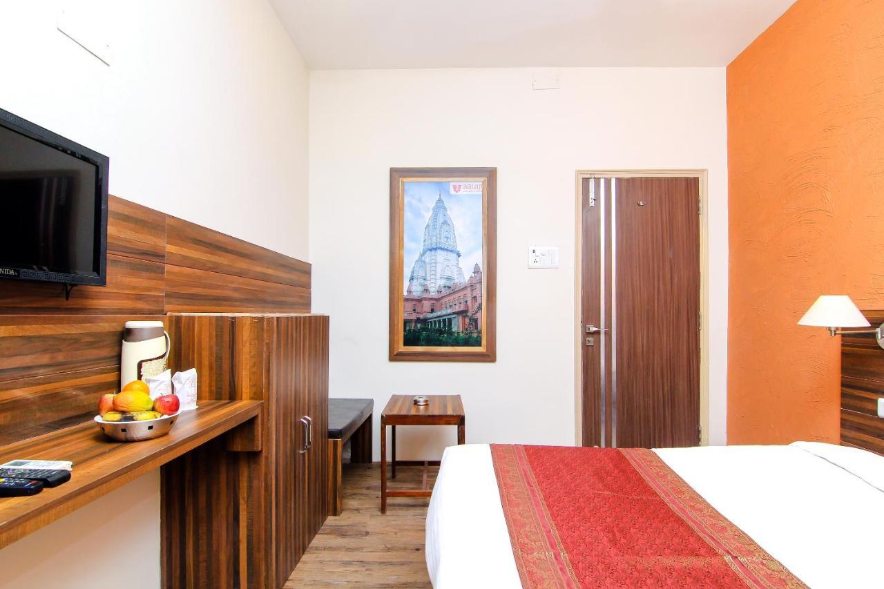 Hotel R B International Varanasi Eksteriør billede
